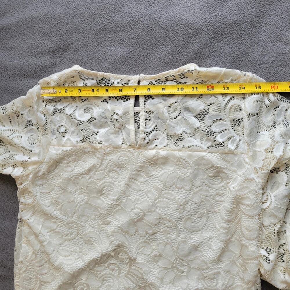OLIVIA BLU Floral Lace Blouse Womens Large Cream 3/4 Sleeve Scrunched Lining - Picture 11 of 13